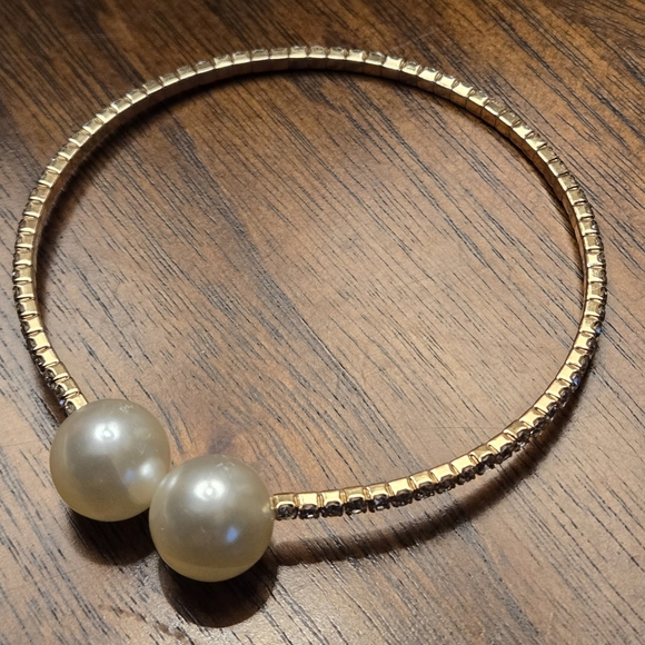 Faux Pearl Design Wrap Around Cuff Bracelet Copper Sparkly Rhinestones - Picture 9 of 12